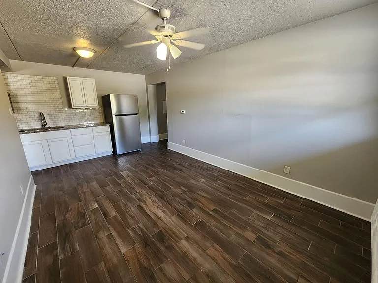 9700 Baseline Road - 43